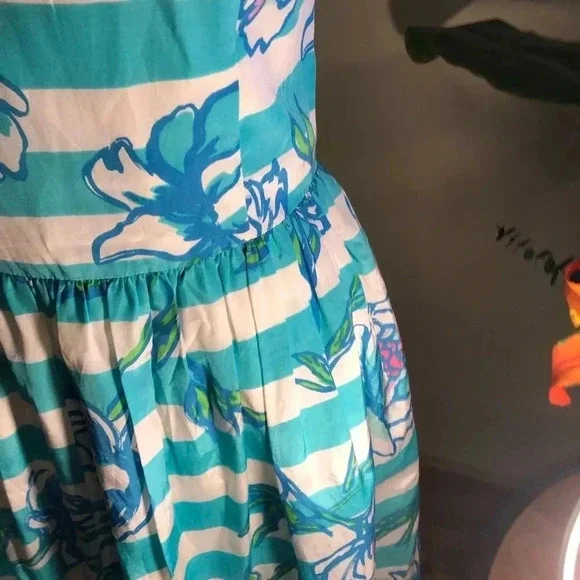 Lilly Pulitzer dress striped sleeveless - Picture 3 of 4